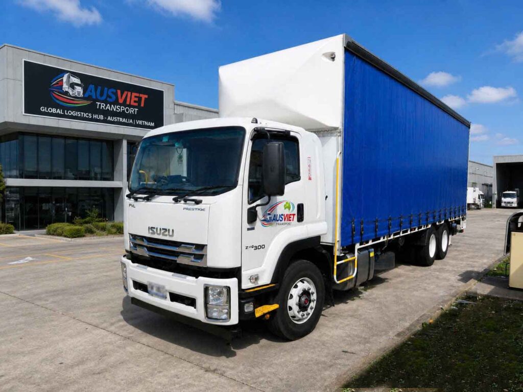 Isuzu Rigid FVL 14pallets with tailgate